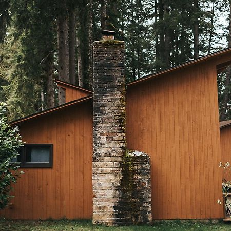 Loloma Lodge And Cabins McKenzie Bridge Buitenkant foto